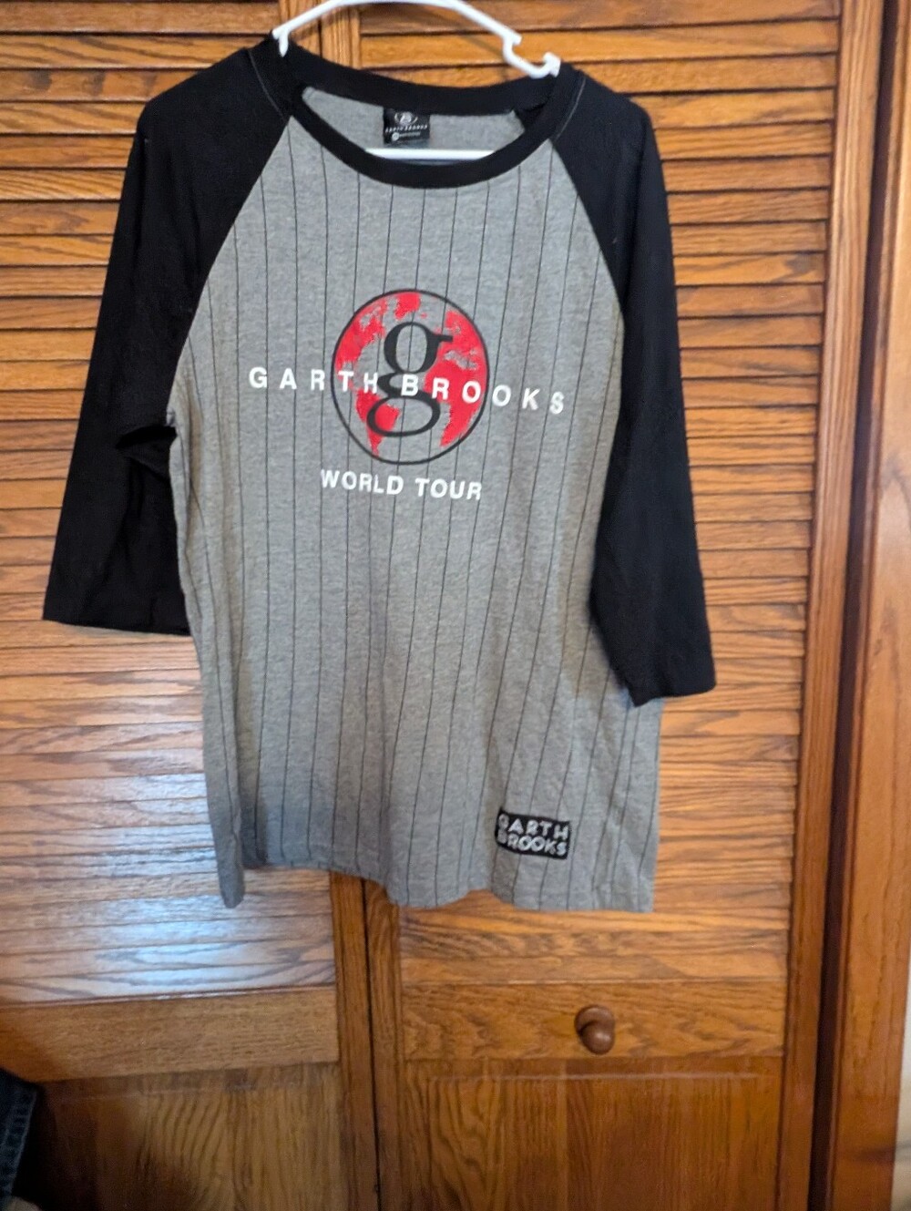 Garth Brooks Baseball Style World Tour T-shirt Size Extra Large